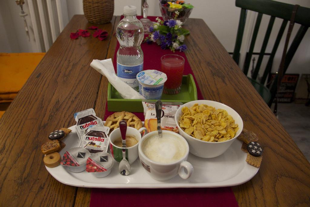 Gentes B&B Roma Esterno foto