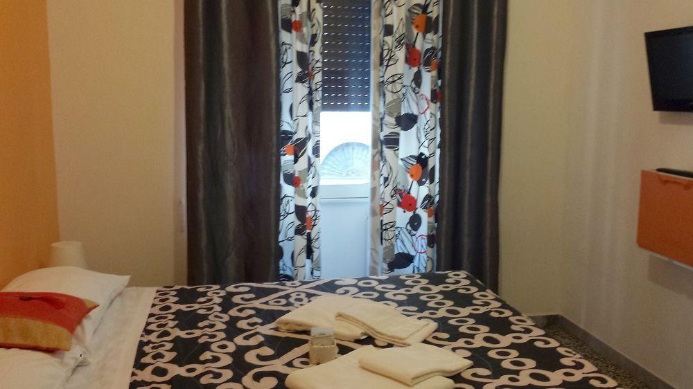 Gentes B&B Roma Esterno foto