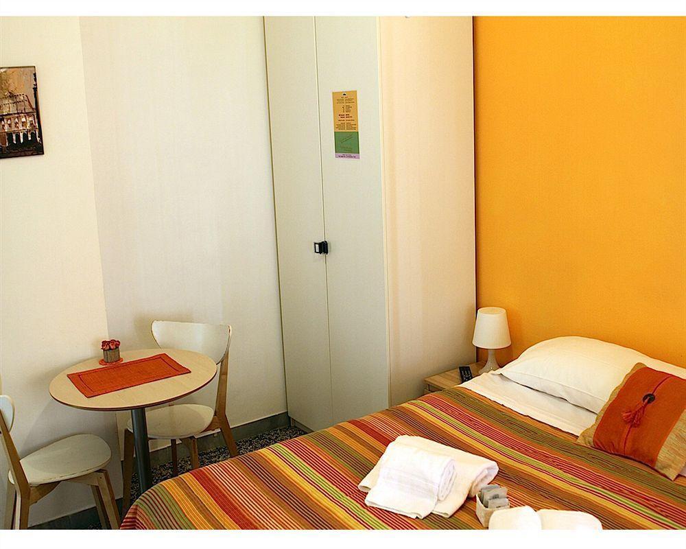 Gentes B&B Roma Esterno foto